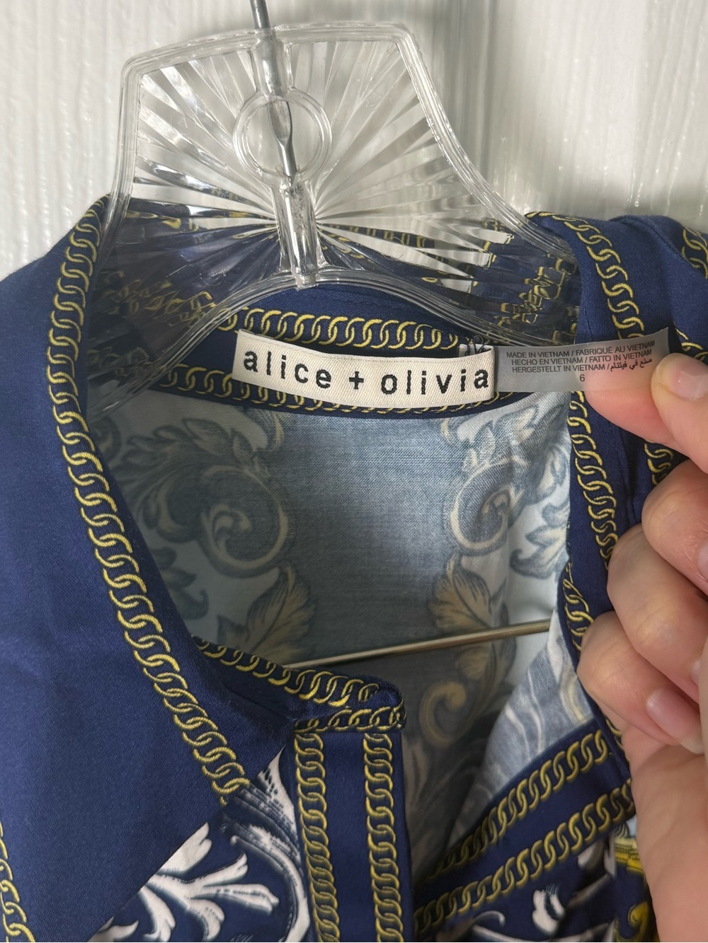 Alice + Olivia Lucy Sleeveless Mini Shirt Dress in Antique Scroll 6 - Picture 9 of 9